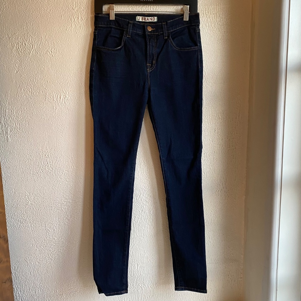 J Brand Maria Starless Skinny jean in dark wash Size 28 *NEVER WORN* - Picture 2 of 13